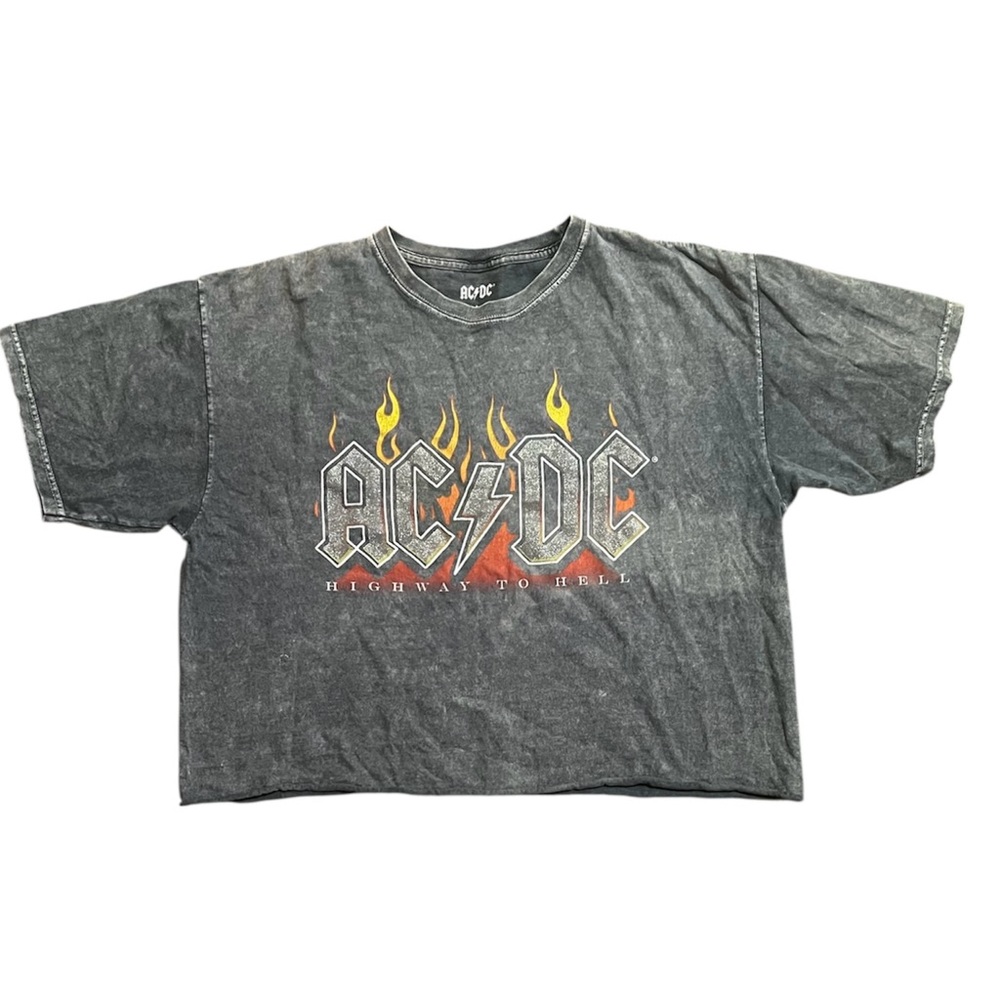 AC/DC Gray Short Sleeve Crop Tee with Flame Logo Vintage Look Size Large